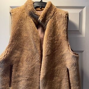 J Crew Black Plush Fleece Excursion Full Zip Vest (XL)